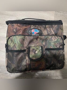 Carquest insulated lunch bag